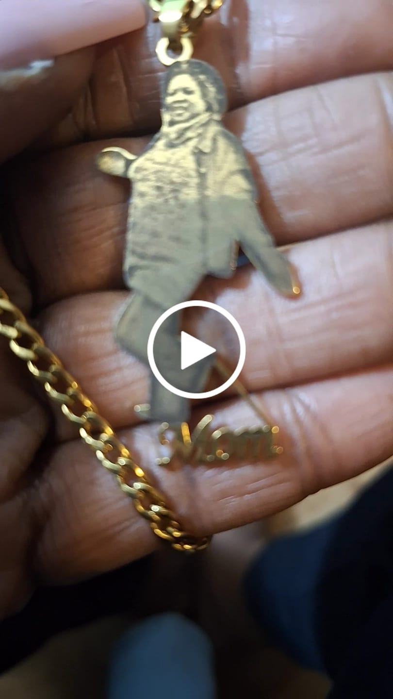 Customer video review of Custom Photo Engraved Pendant Necklace