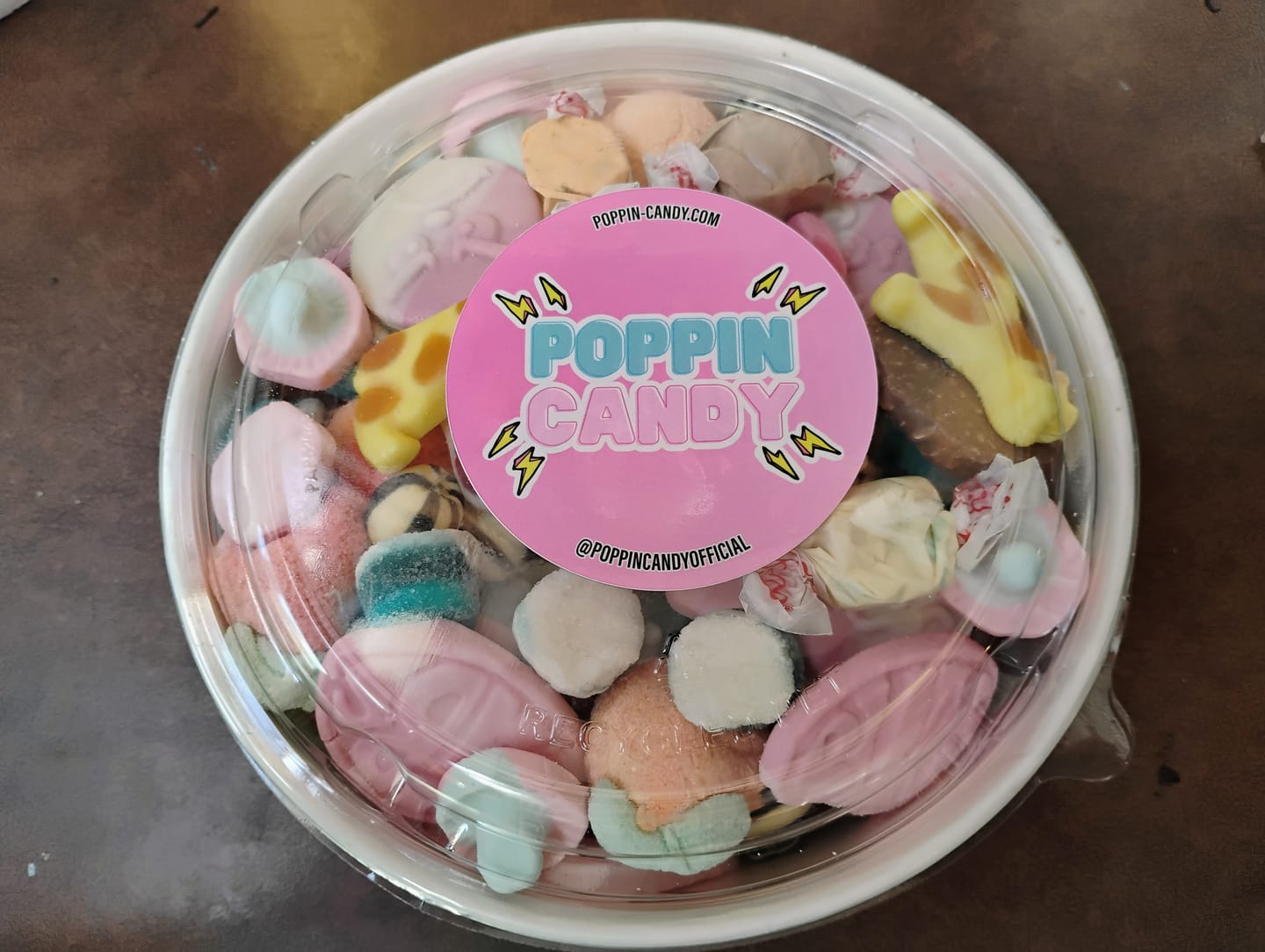 Customer photo review of Poppin Candy Custom Candy Large-Bowl