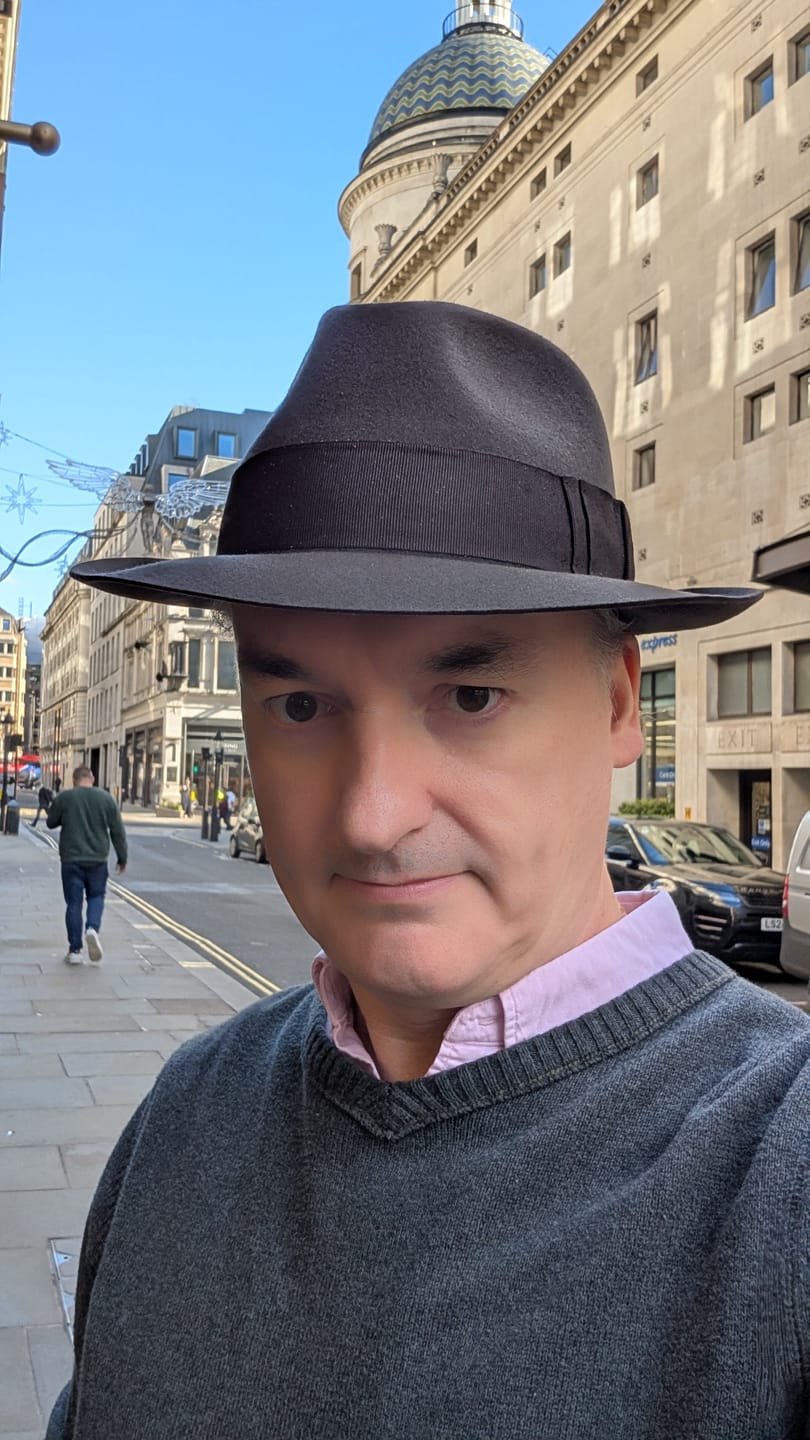 Customer photo review of City Trilby in Fine Cashmere Felt