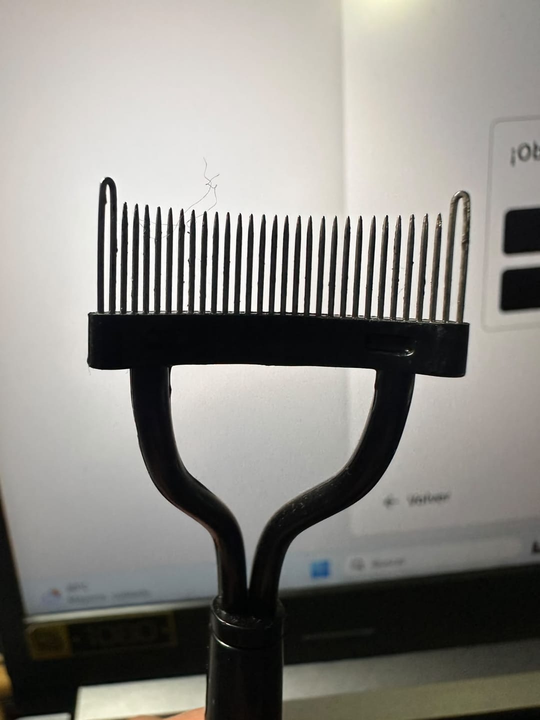 Customer photo review of Cepillo Separador De Pestañas