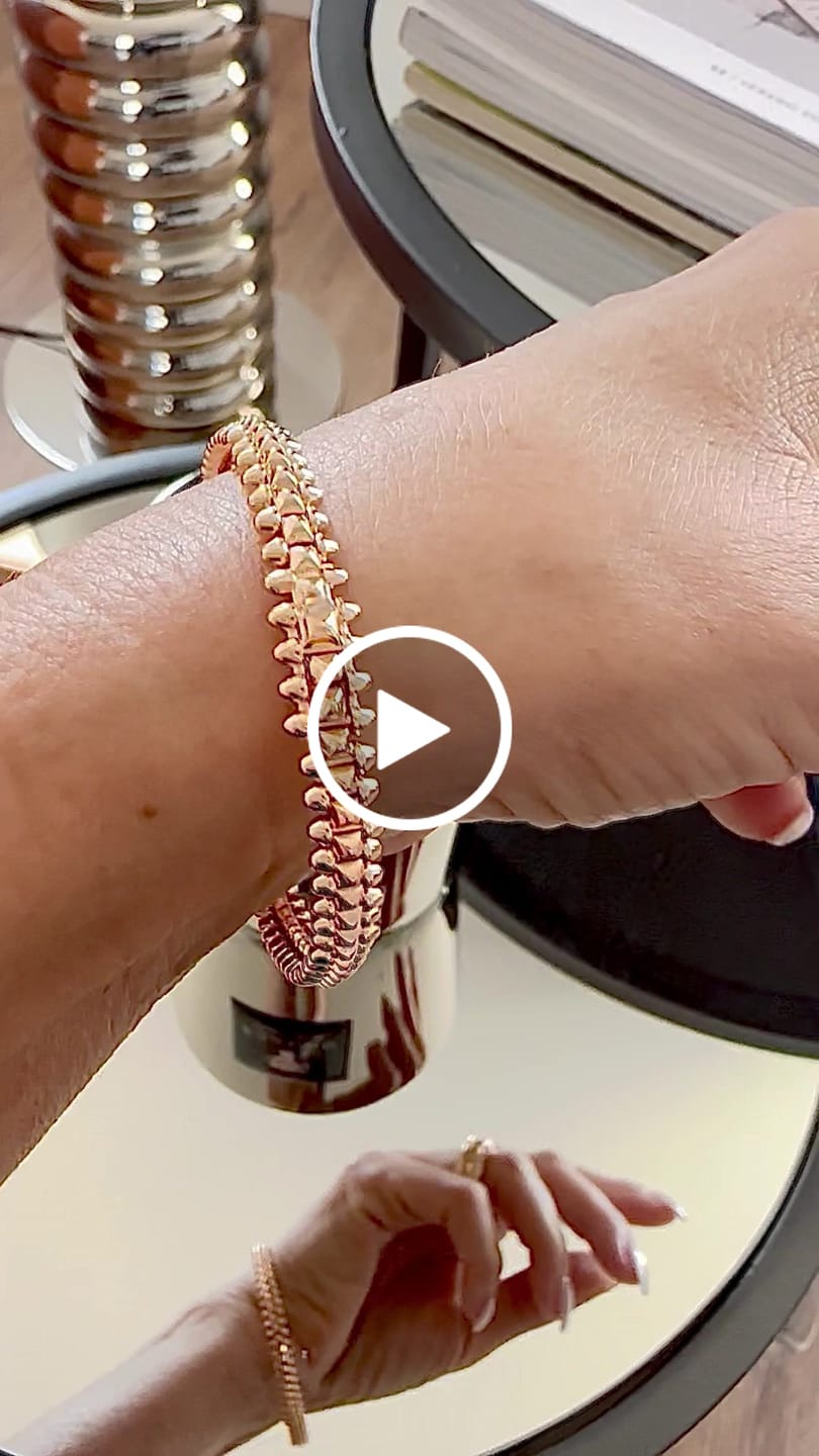 Customer video review of CLASH BRACELET