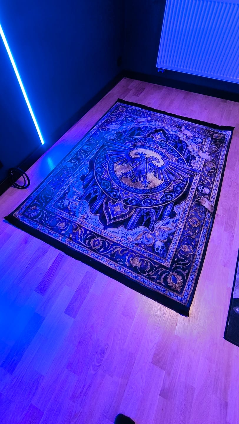 Customer photo review of Imperial Aquila Crest Rug - Warhammer 40k Chair Mat