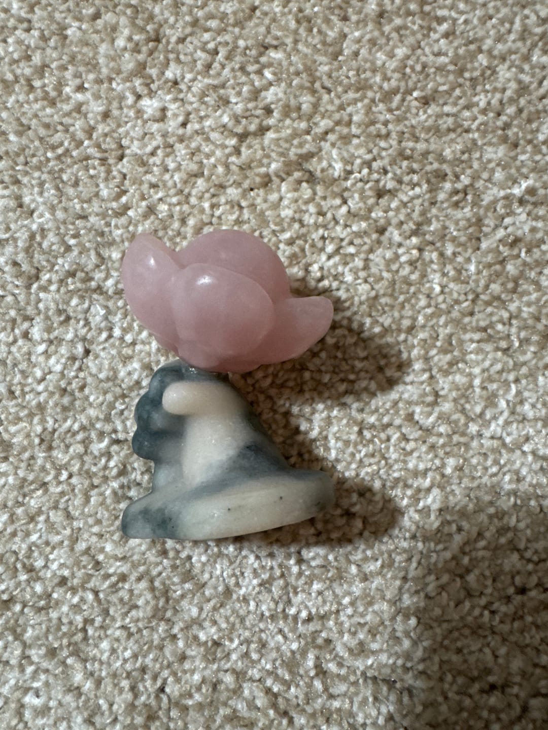 Customer photo review of Natural Crystal Carving Hand Holding Flower