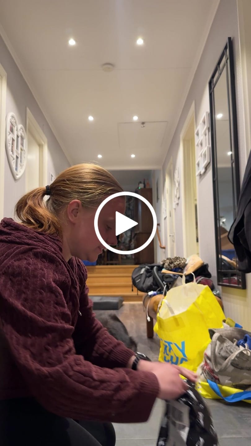 Customer video review of Easy Walk Extreme Safe Svart - Sele med reflex & snabbspänne