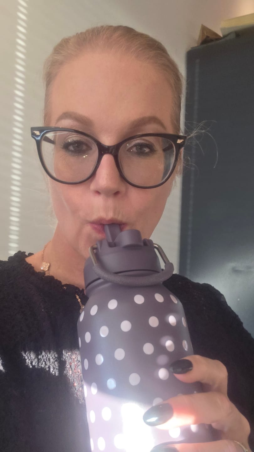 Customer photo review of Hydro X Bottle 32oz