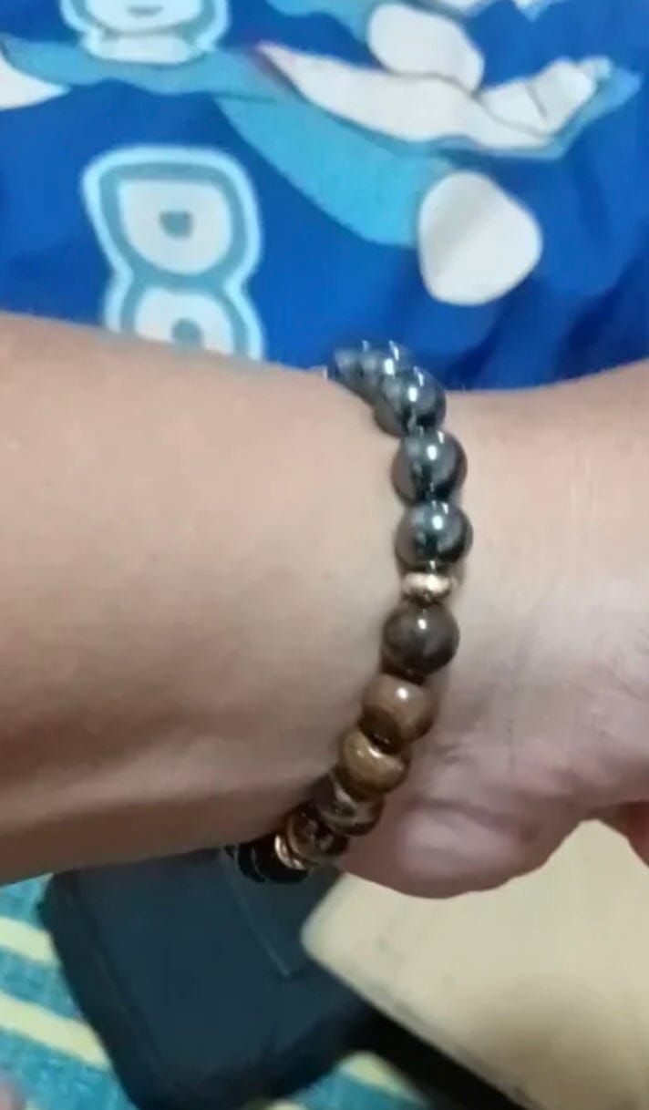 Customer photo review of Multi-Style Crystal Bracelet Collection – 15 Unique Designs