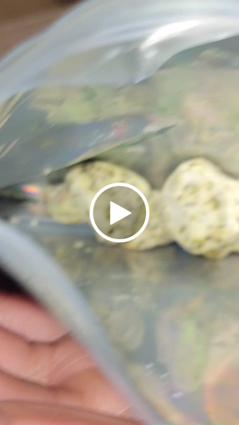 Customer video review of Snow Balls