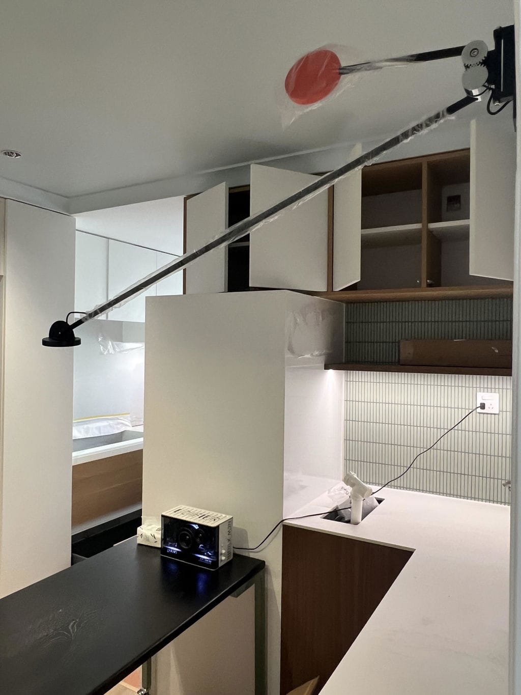Customer photo review of Counterweight Wall Light, Adjustable Arm, Wall Sconce, 124 cm