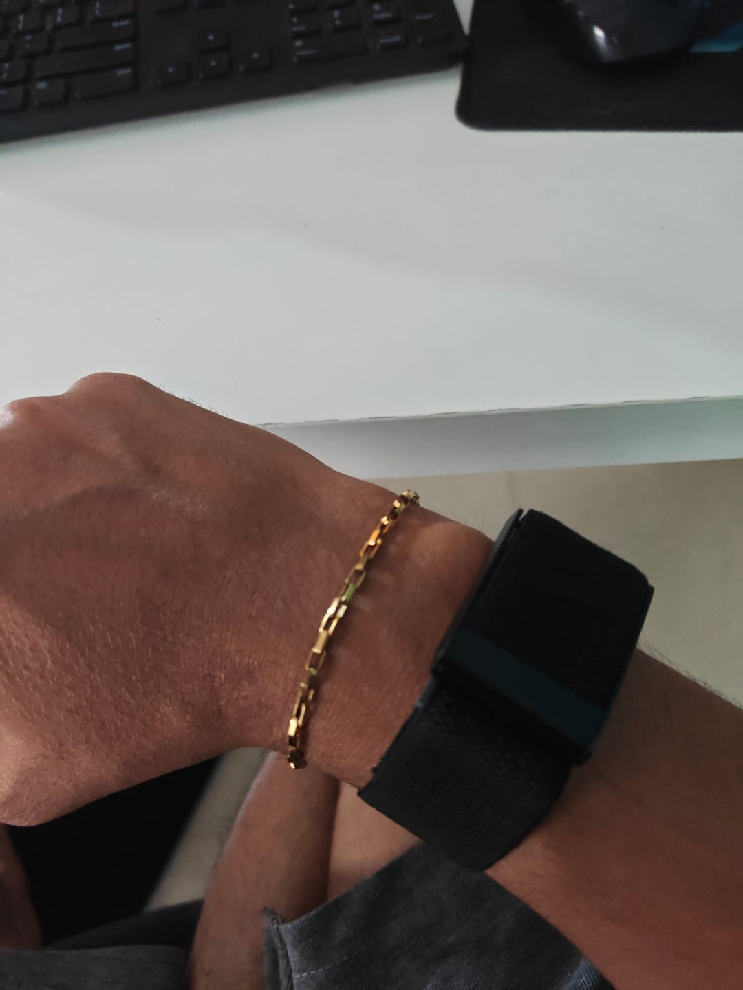 Customer photo review of Micro Link Bracelet (Gold)