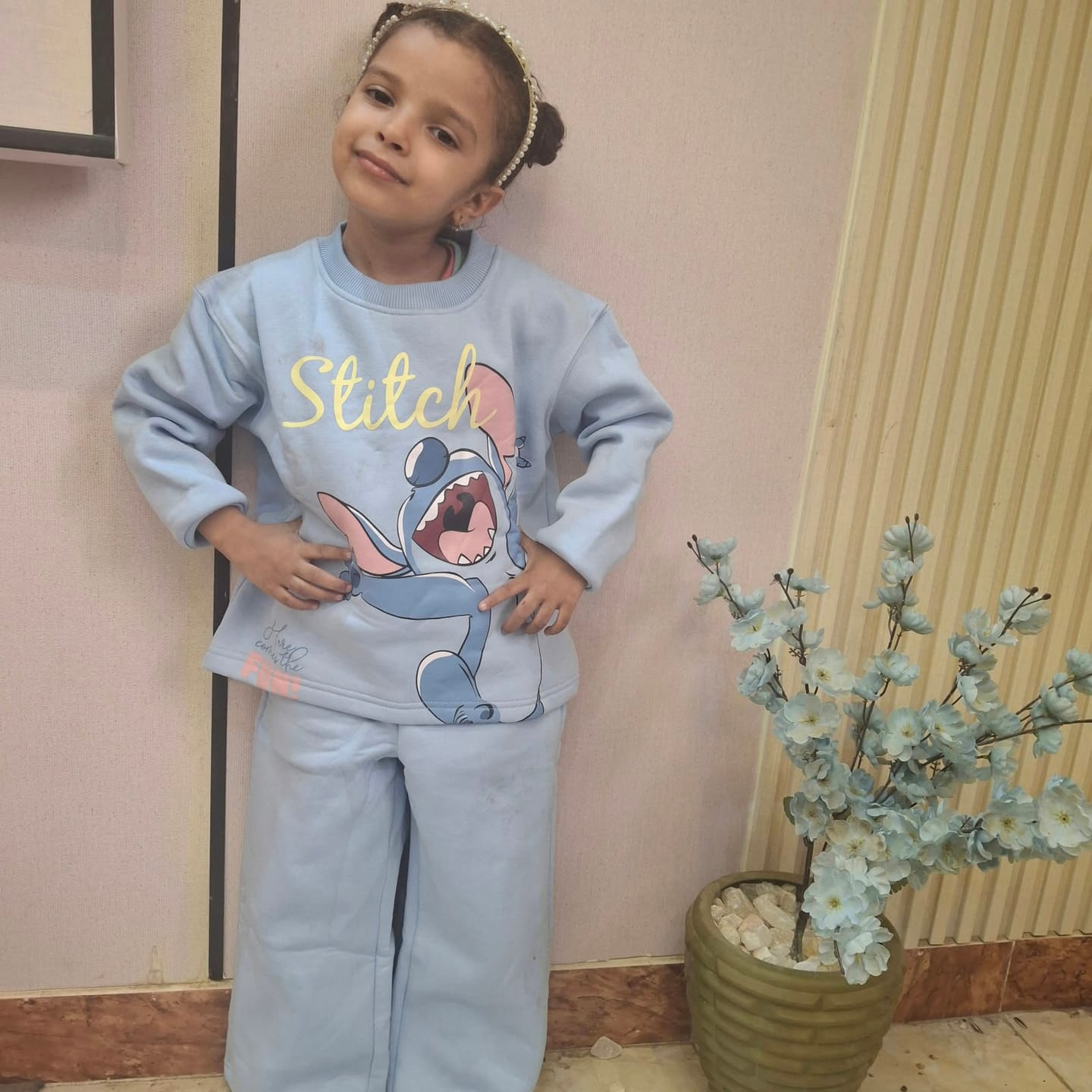 Customer photo review of Sweatshirt Sets Oversize fit/Wide Leg fit printed top