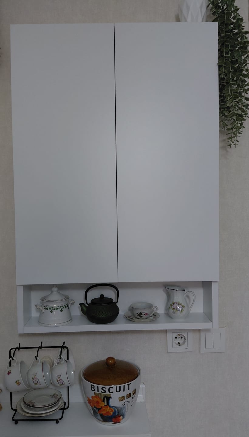 Customer photo review of Rani KB111 Kapaklı Banyo Dolabı Raflı Klozet Üstü Çok Amaçlı Dolap Beyaz