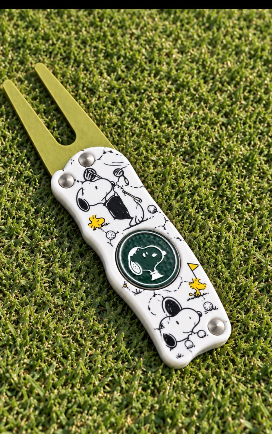 Customer photo review of Peanuts 3-in-1 Divot Tool