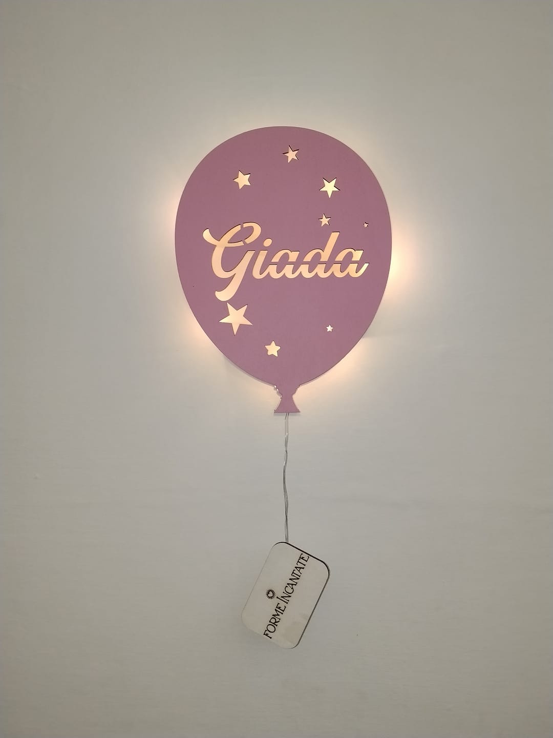 Customer photo review of Lampada Palloncino a Parete con Nome Personalizzato