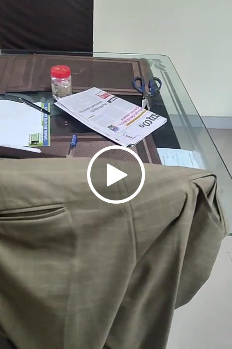 Customer video review of Olive Khaki Multi Line Checks - Wrinkle free Formal Pant