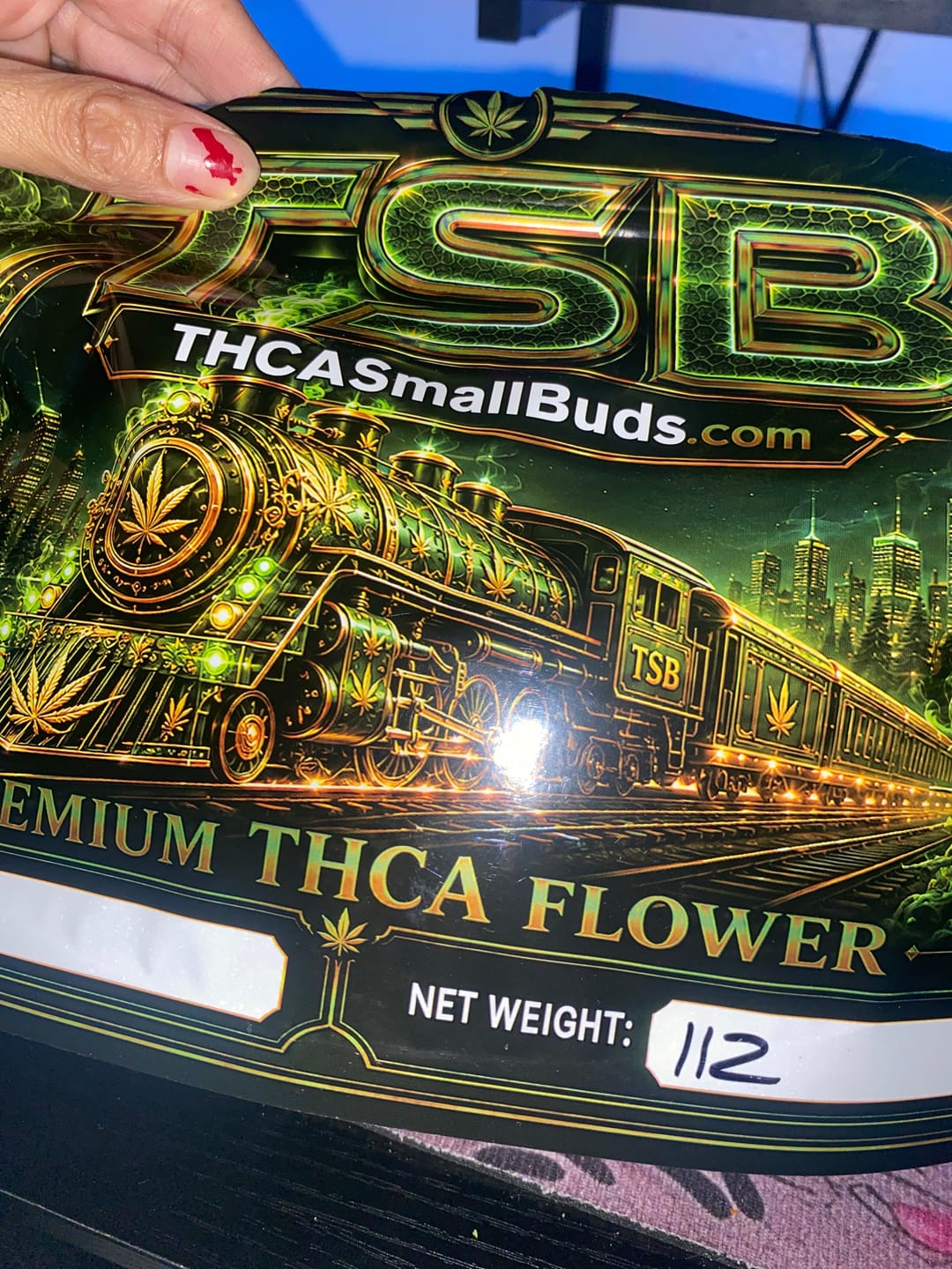 Customer photo review of White Gushers THCA Flower