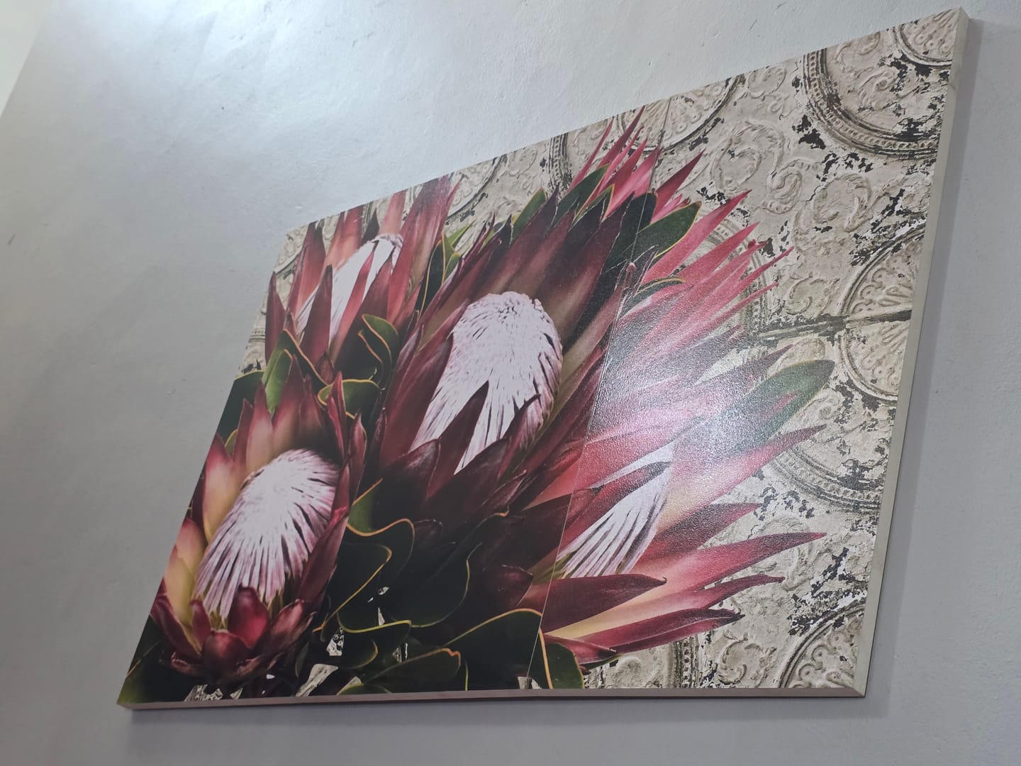 Customer photo review of Wooden Wall Art | 3 Set | Floral | Protea