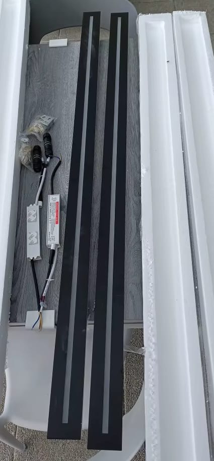 Customer photo review of Outdoor Vertical Linear LED Wall Light