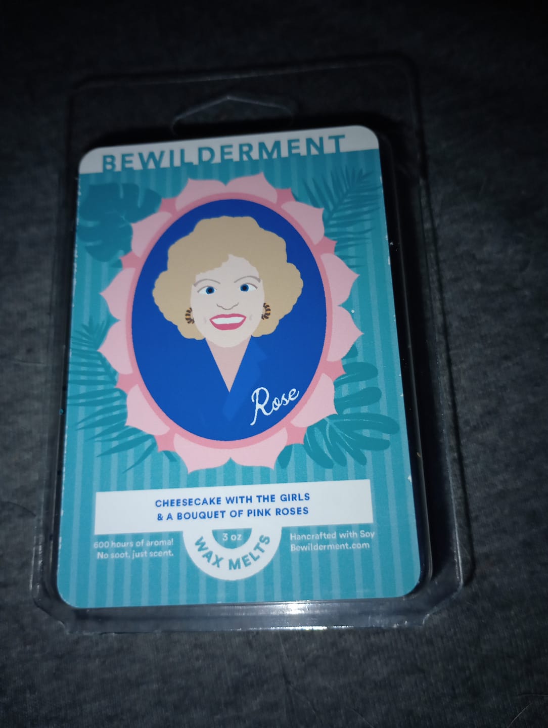 Customer photo review of Rose Wax Melts