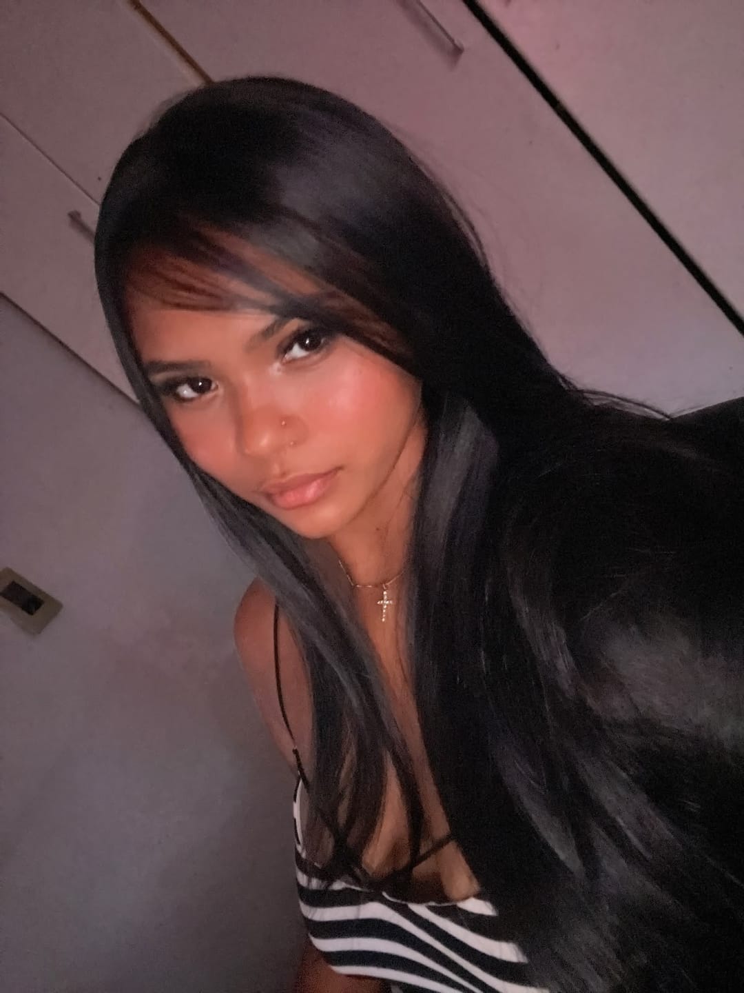 Customer photo review of Lace Front Tela HD Diamante Castanho Escuro Ondulada - Repartição Livre 13x2