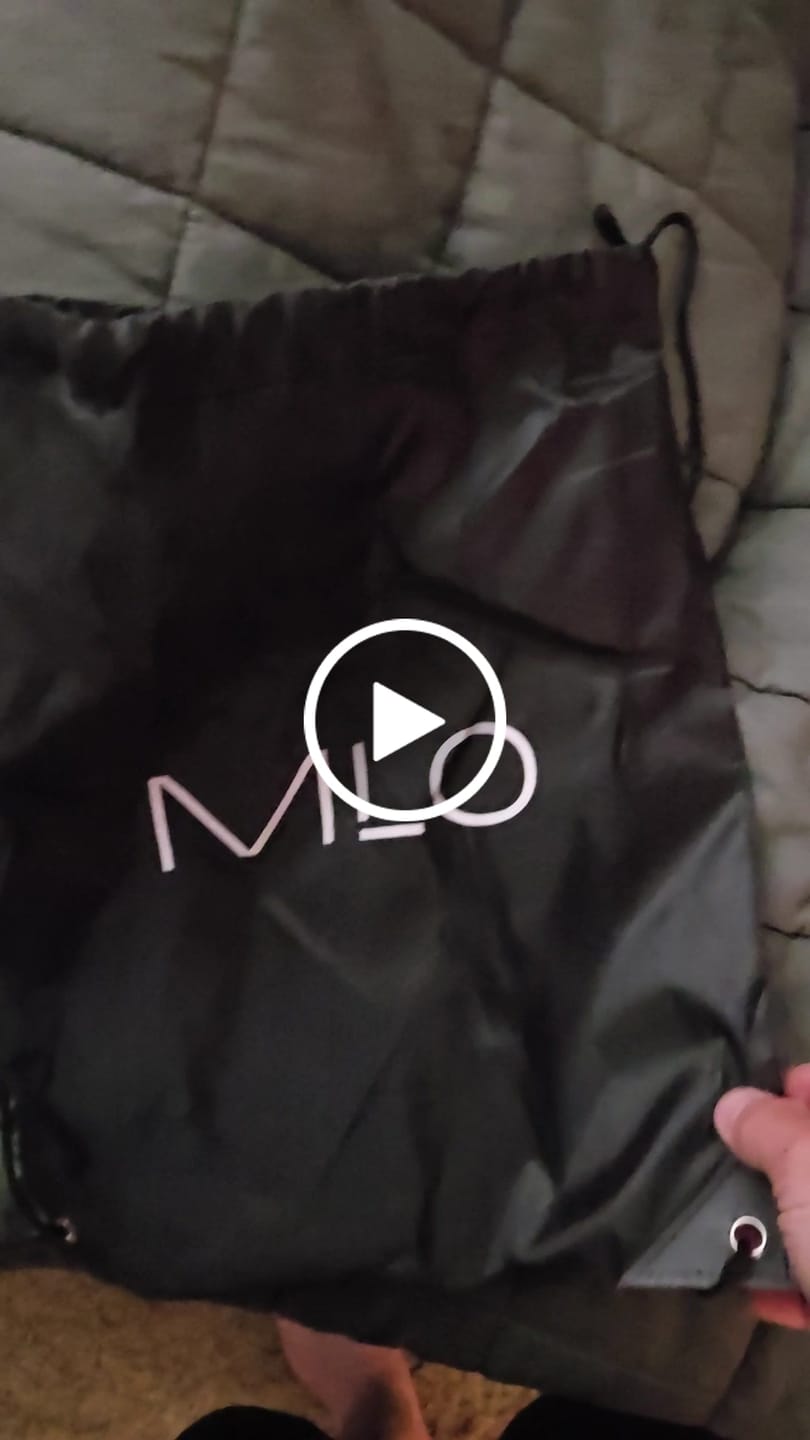 Customer video review of MLO Drawstring Bag