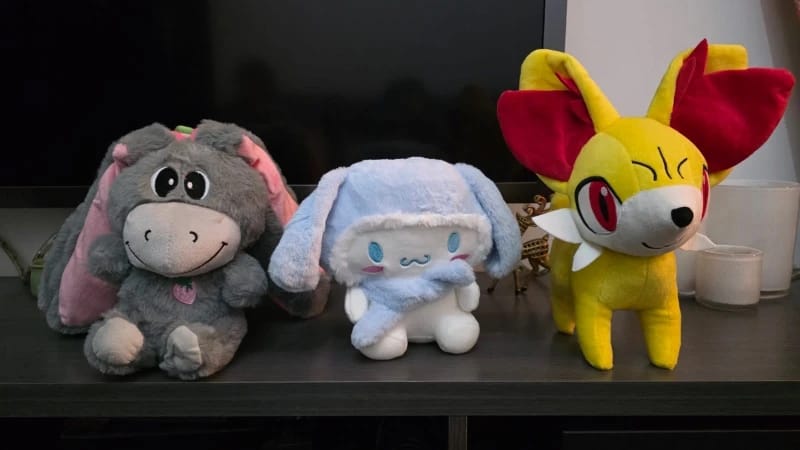 Customer photo review of LumiLoo™ Breathing Plush Toy with Soothing Music & Gentle Night Light