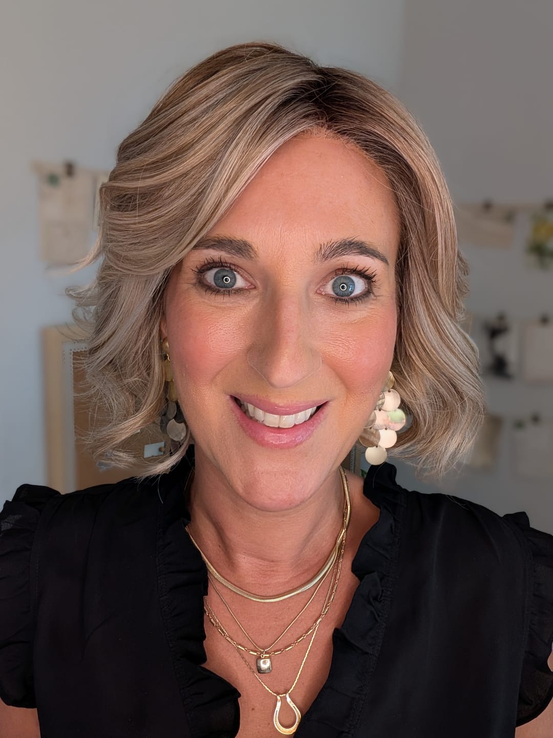 Customer photo review of MAIN EVENT - Neutral Sand Blonde