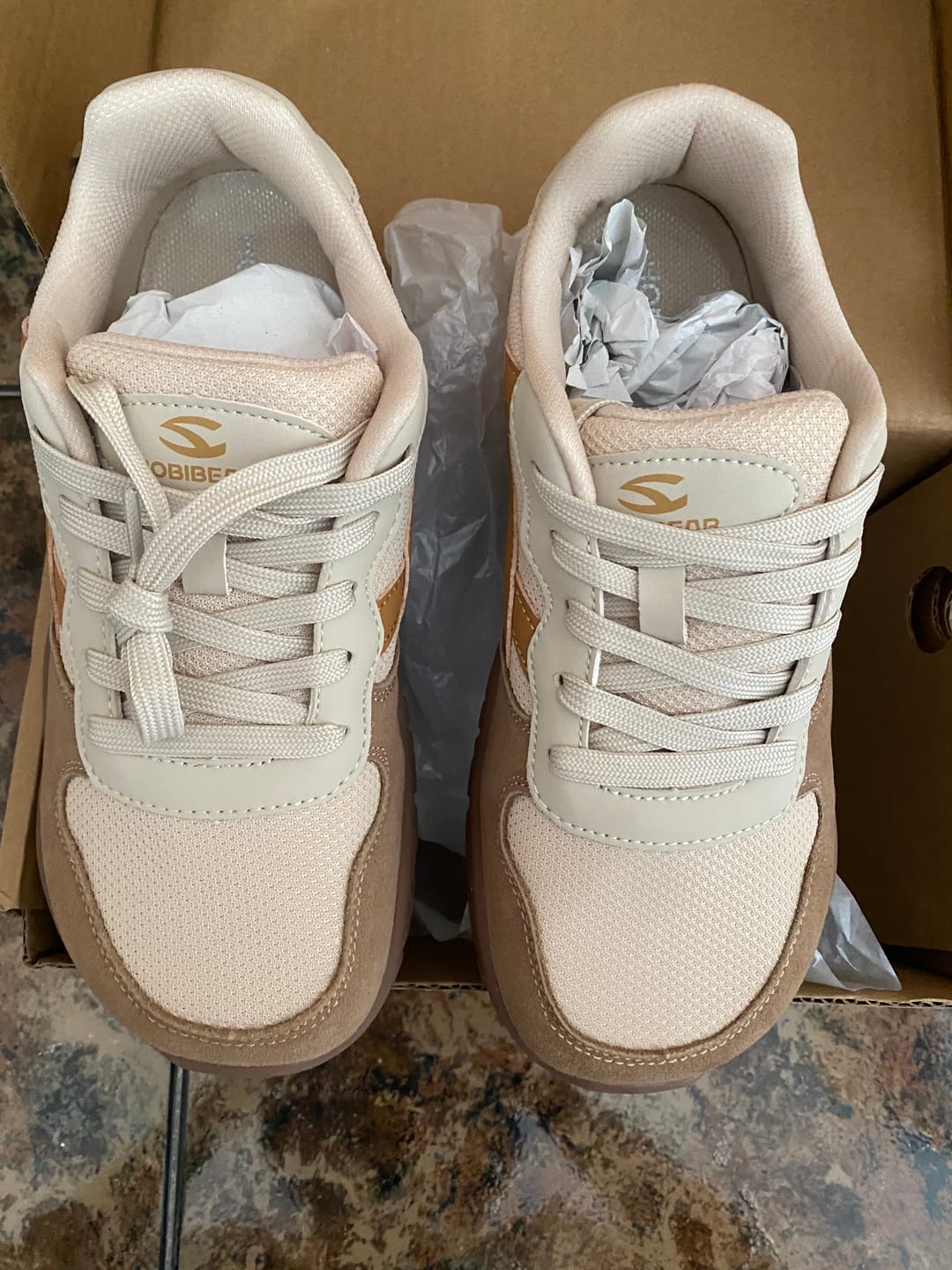 Customer photo review of Hareball - Zapatos De Punta Ancha