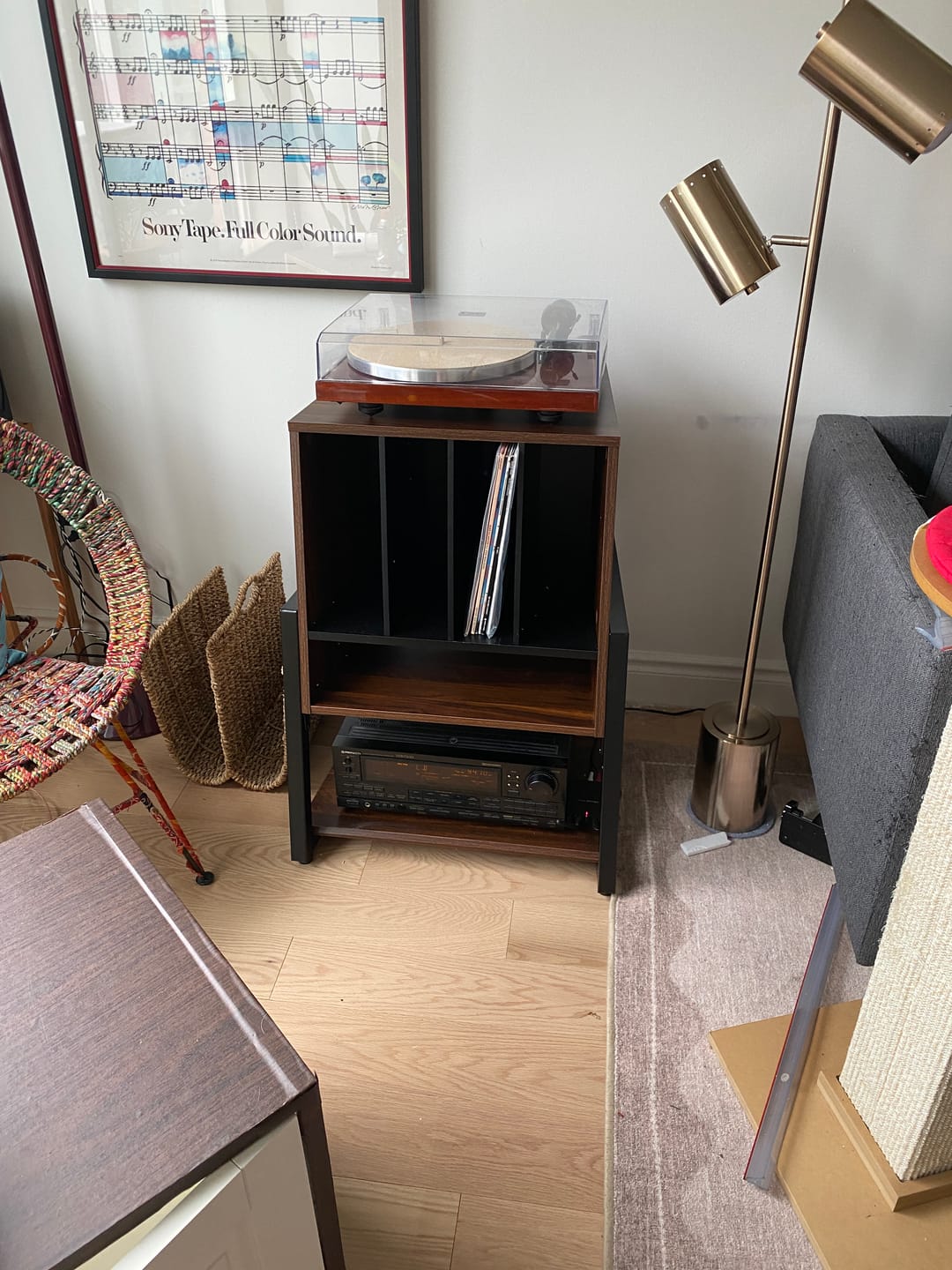 Customer photo review of Eiffel RS05 Record Player Stand