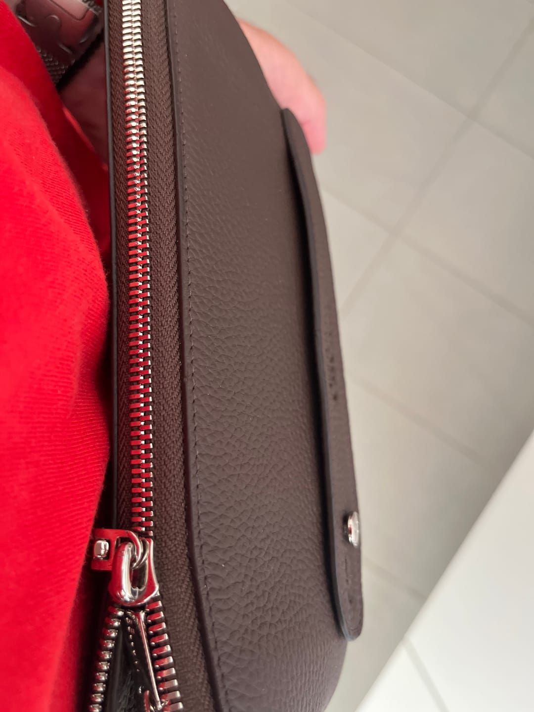 Customer photo review of Belluvi Duo Pouch