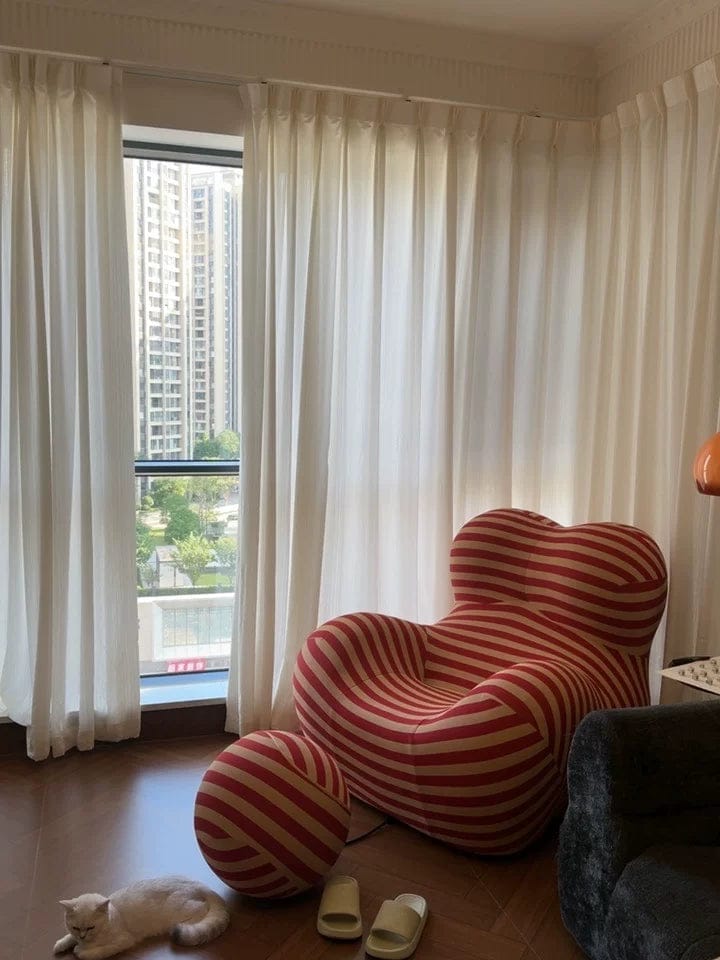 Customer photo review of Hiksnra Soft Form Lounge Chair