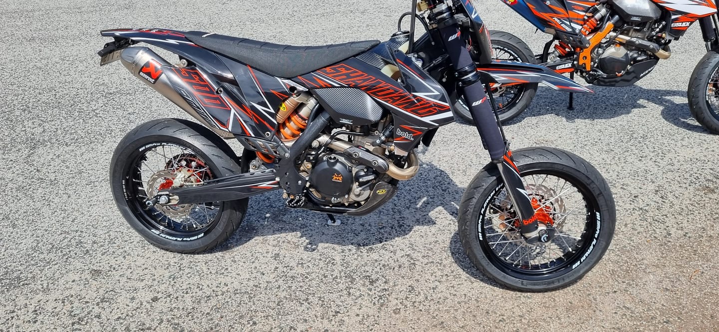 Customer photo review of TEMPTATION - Graphics kit