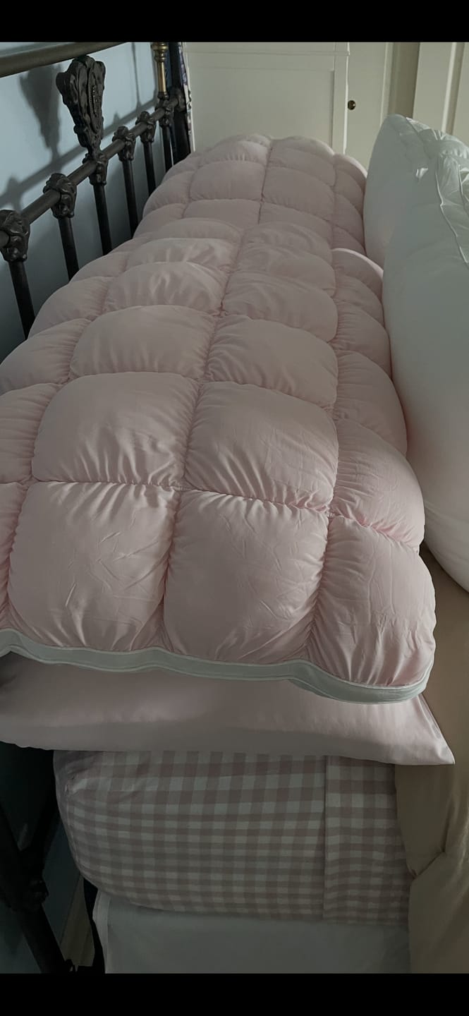 Customer photo review of Puff Pillow