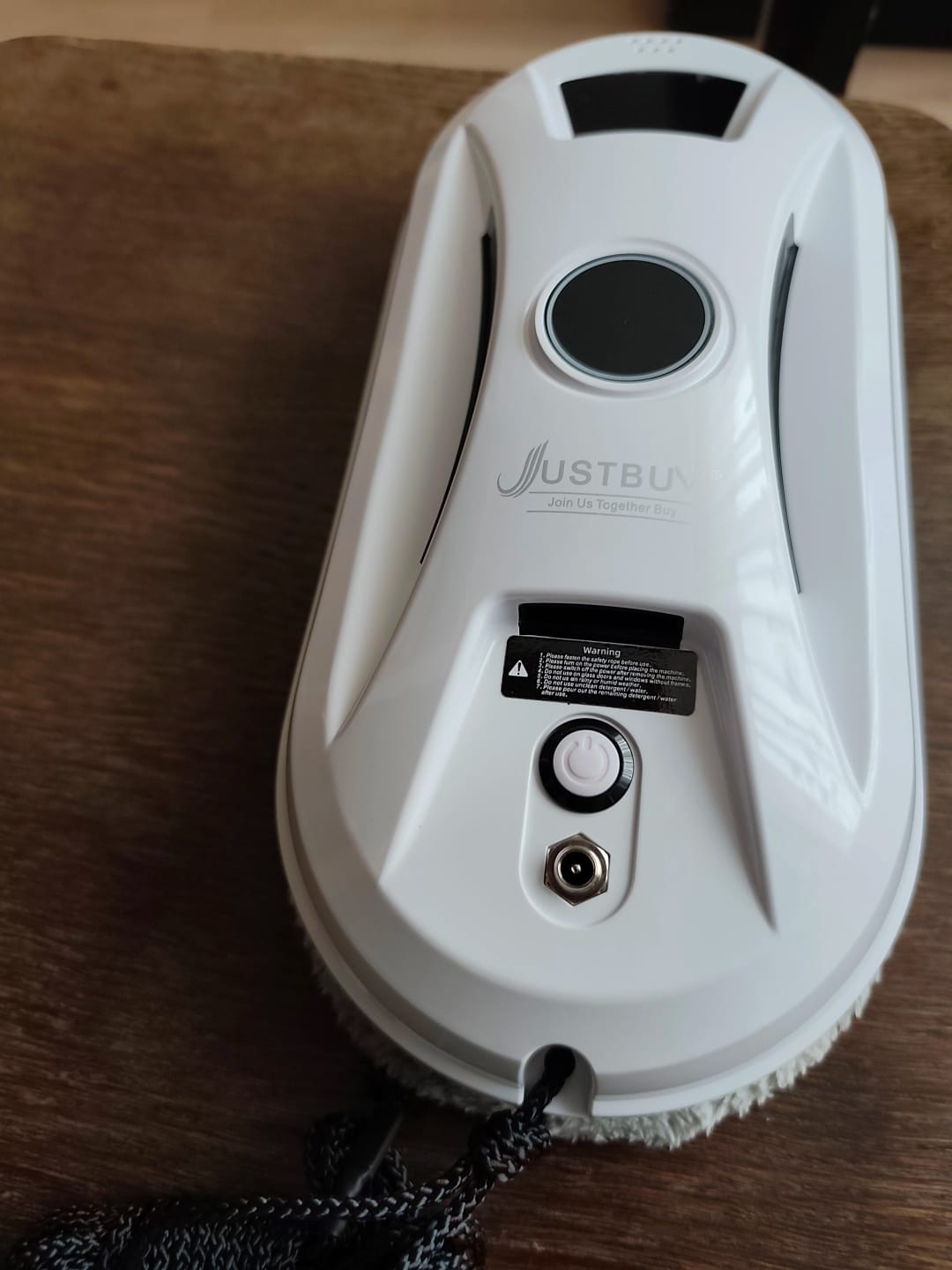 Customer photo review of Robot Limpia Cristales con control remoto
