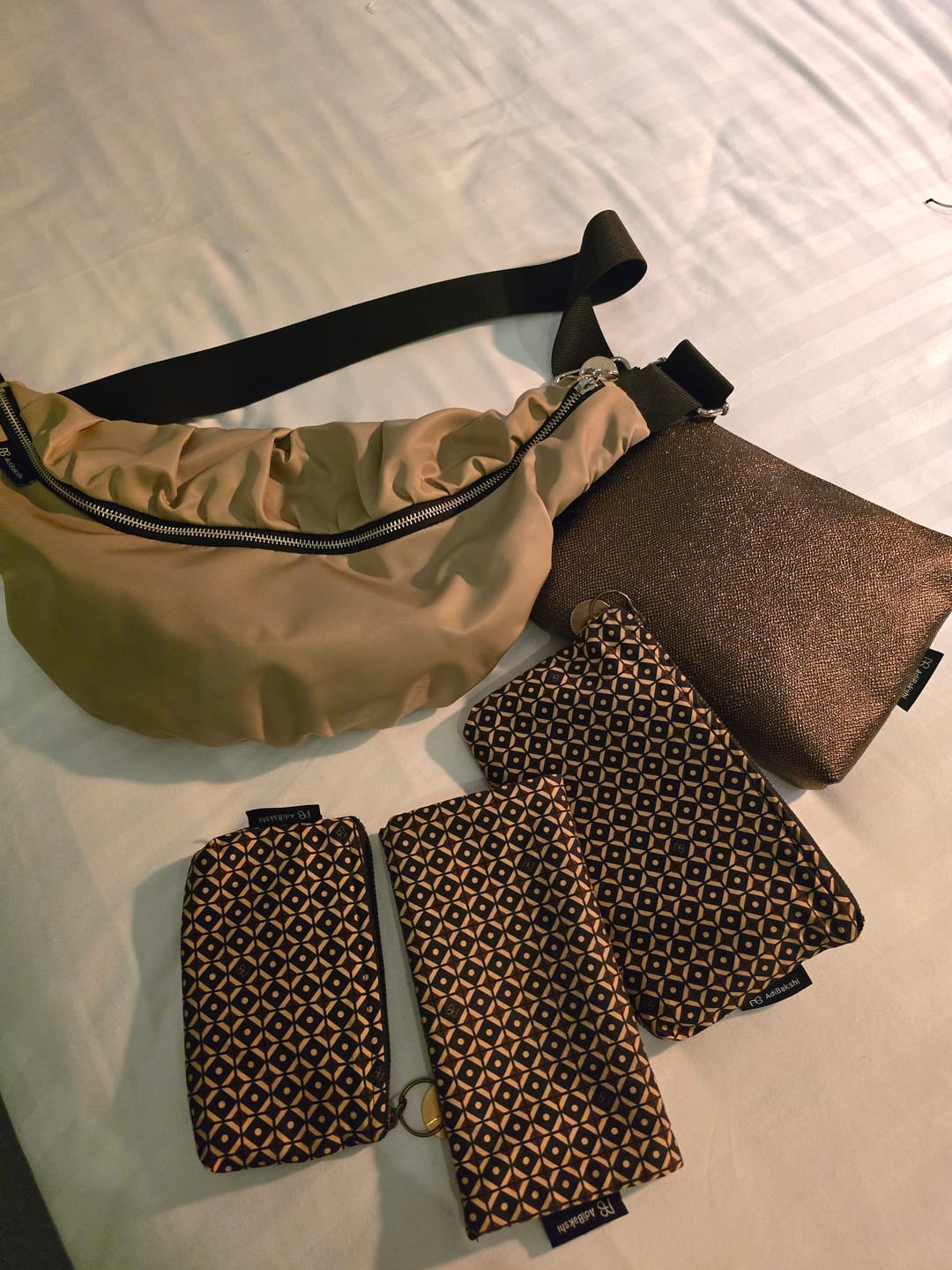 Customer photo review of פאוץ׳ גדול סמדר