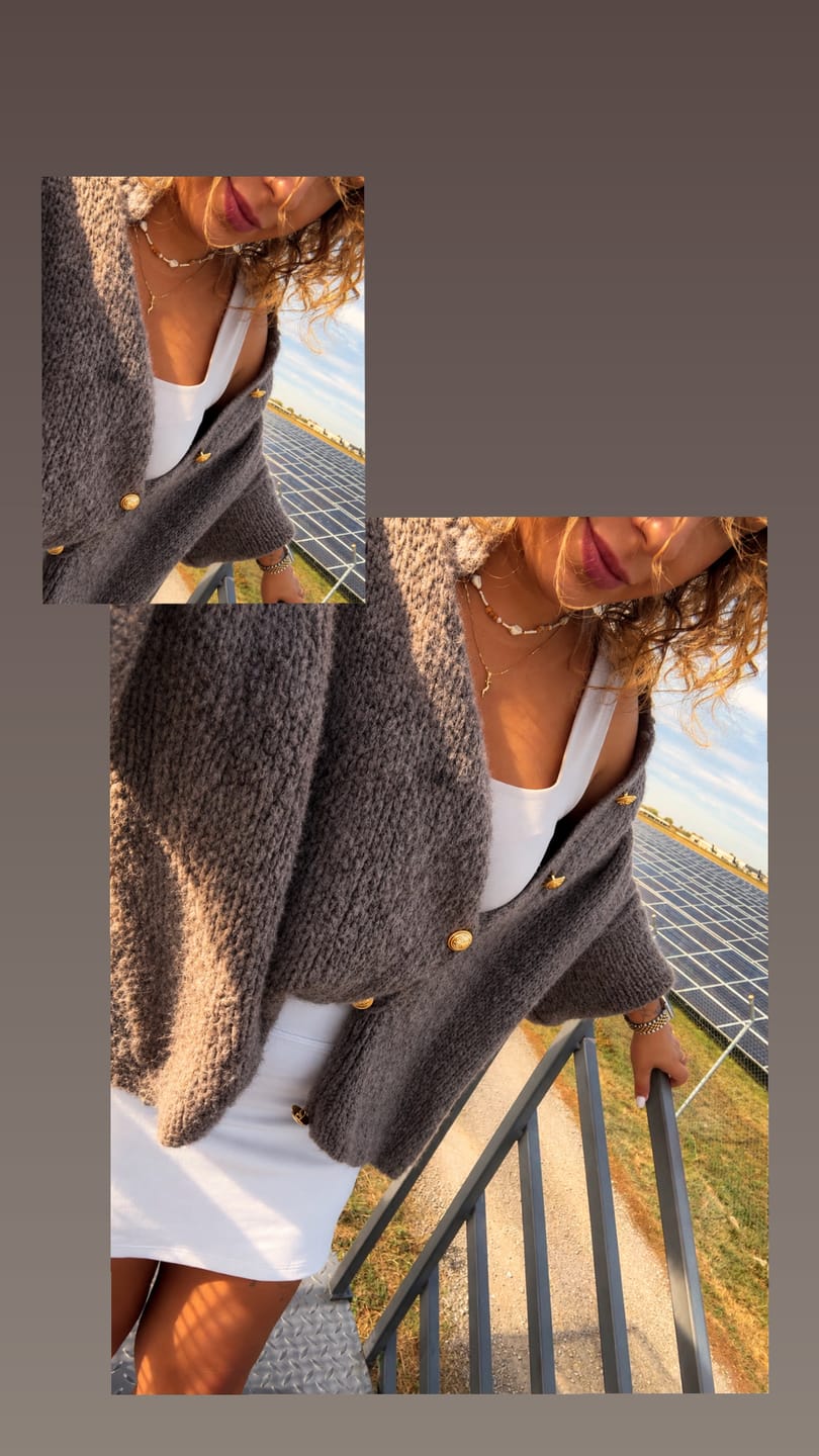 Customer photo review of Limited Bundle Oversized Cardigan "CozyGlam" & Rock "Summer"