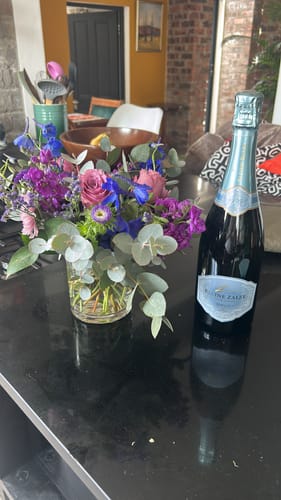 Photo from a verified Flower Guy customer review