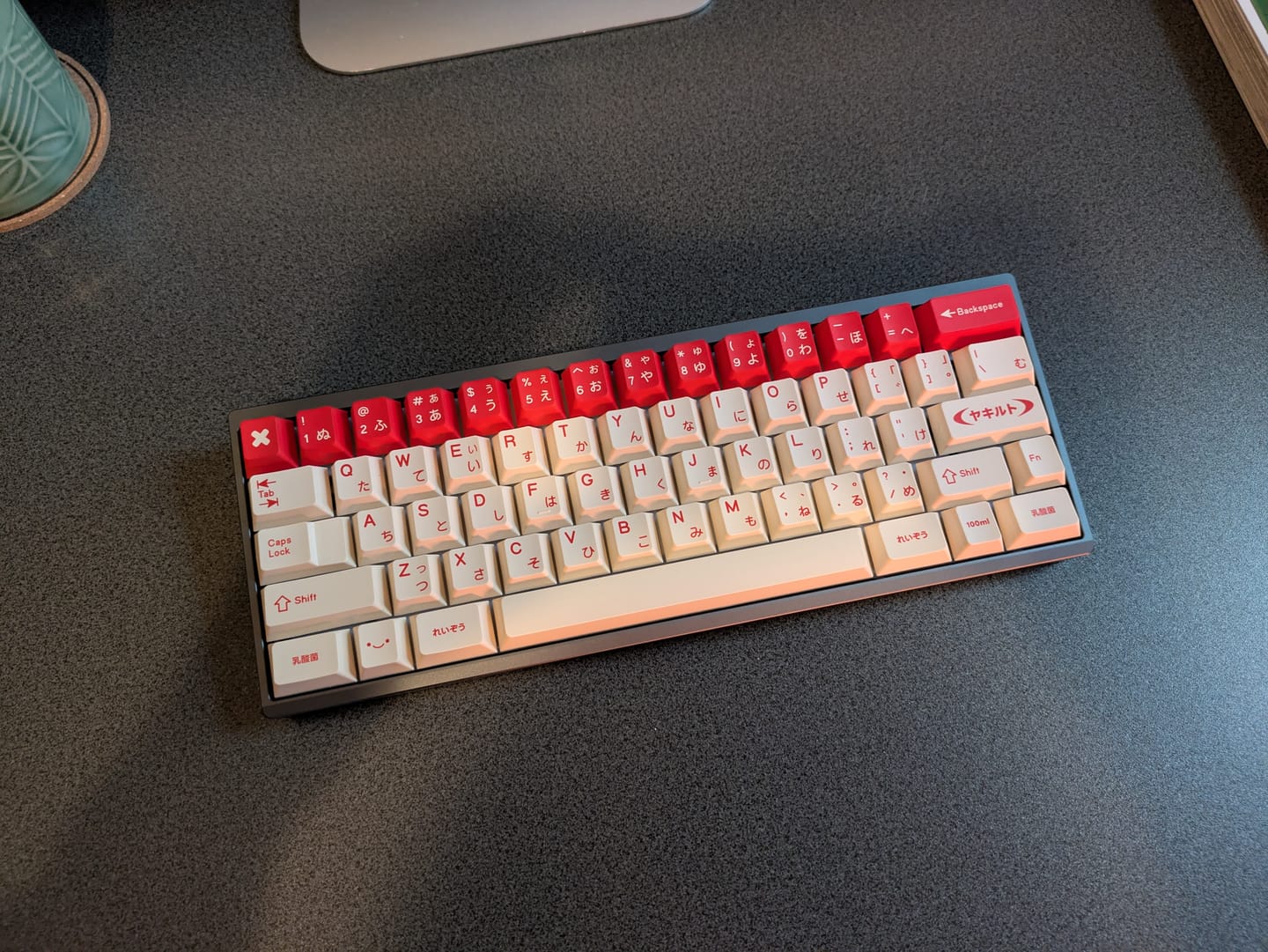 Customer photo review of TUT Yakeylt CHERRY Profile Keycaps Set R2