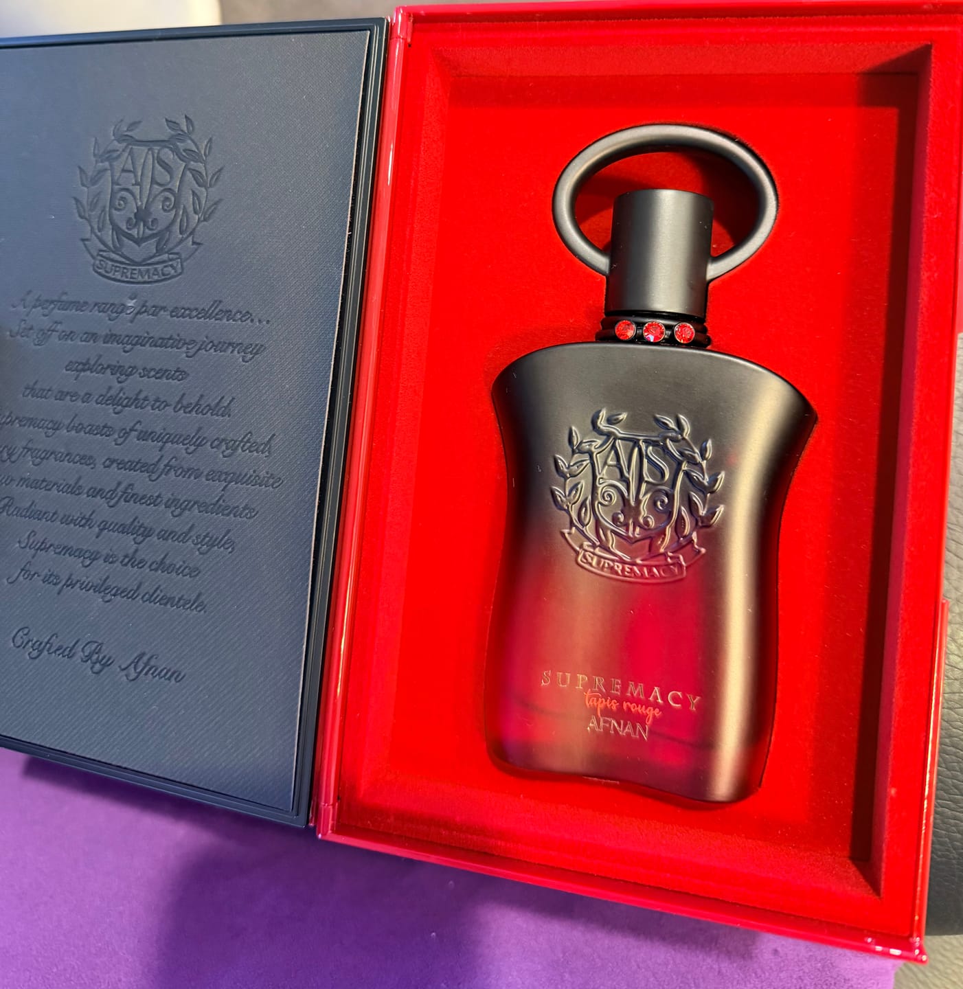 Customer photo review of Afnan Supremacy Tapis Rouge 90ml Extrait De Parfum