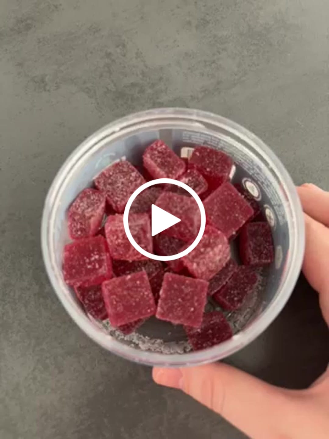 Customer video review of THC Space Cubes 750mg