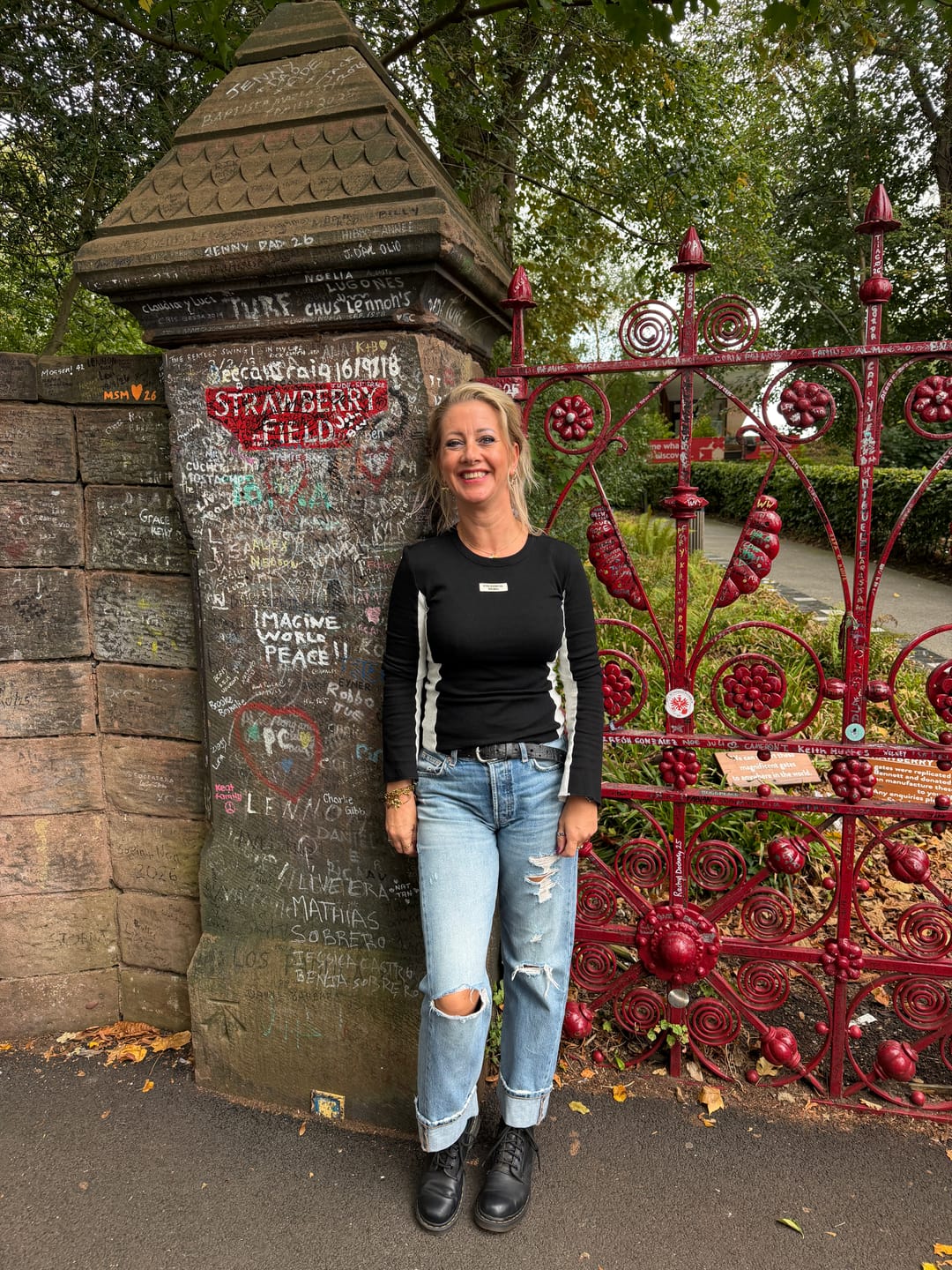 Customer photo review of Livy Roundneck Top | Black