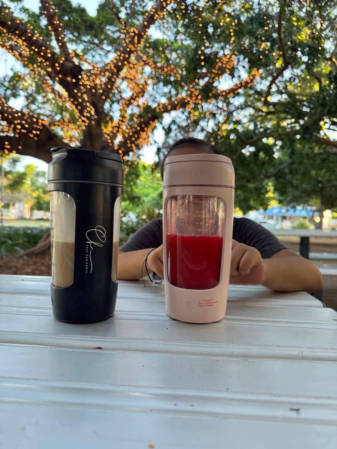 Customer photo review of SHAKE IT BEAUTY - BLACK MIXER