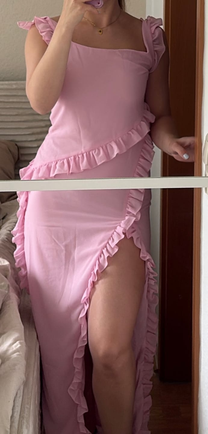 Customer photo review of Susan Maxikleid mit Rüschen