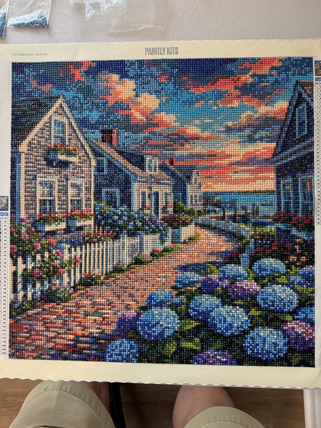 Customer photo review of Nantucket Hydrangea Cottages (Diamond Painting)