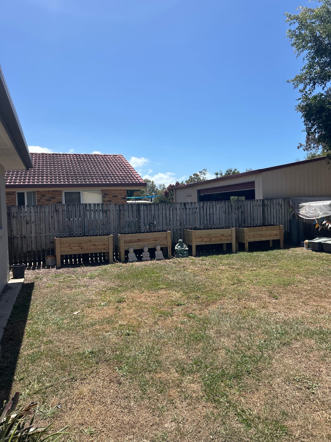 Customer photo review of LARGE Raised Garden Bed on Legs - Timber | 157x60x80cm(h)
