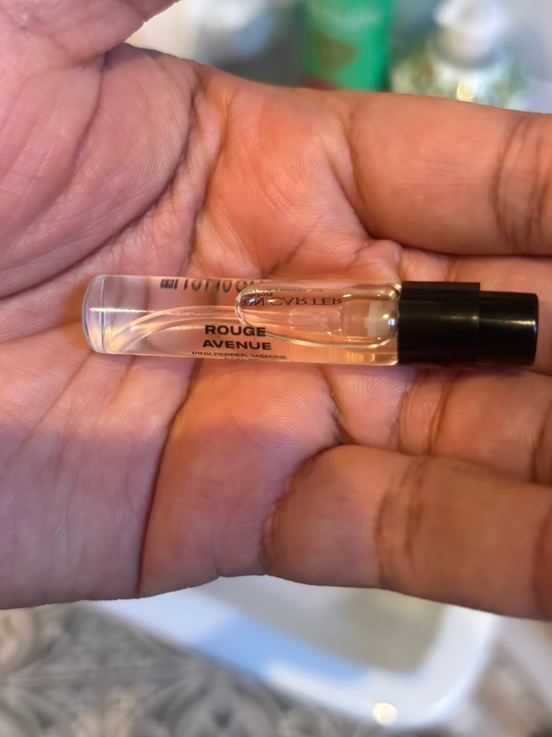 Customer photo review of Rouge Avenue | Eau de Parfum | 2ml
