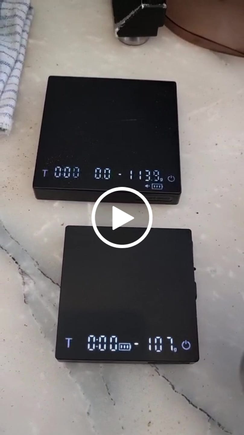 Customer video review of MHW-3BOMBER Cube Coffee Scale 3.0 mini Pro