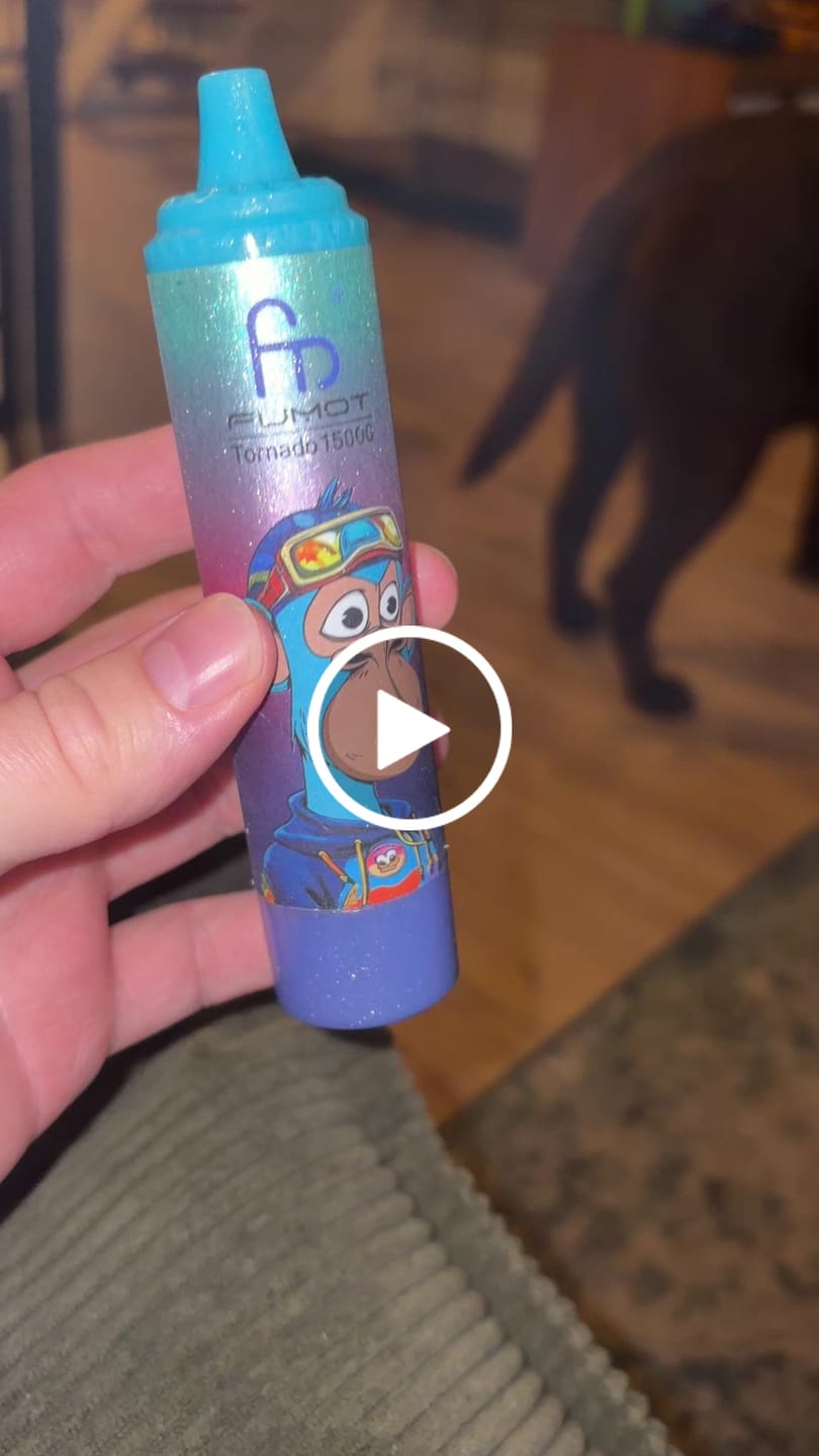 Customer video review of Tornado Vape 15000 - Blueberry Peach Ice