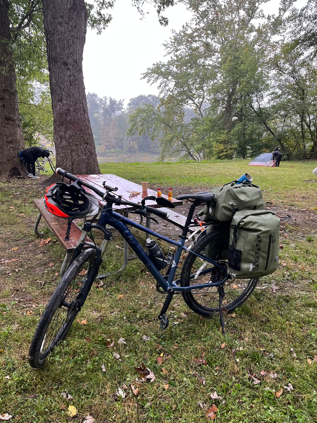 Customer photo review of RideMate Bike Rear Rack Bag-16L