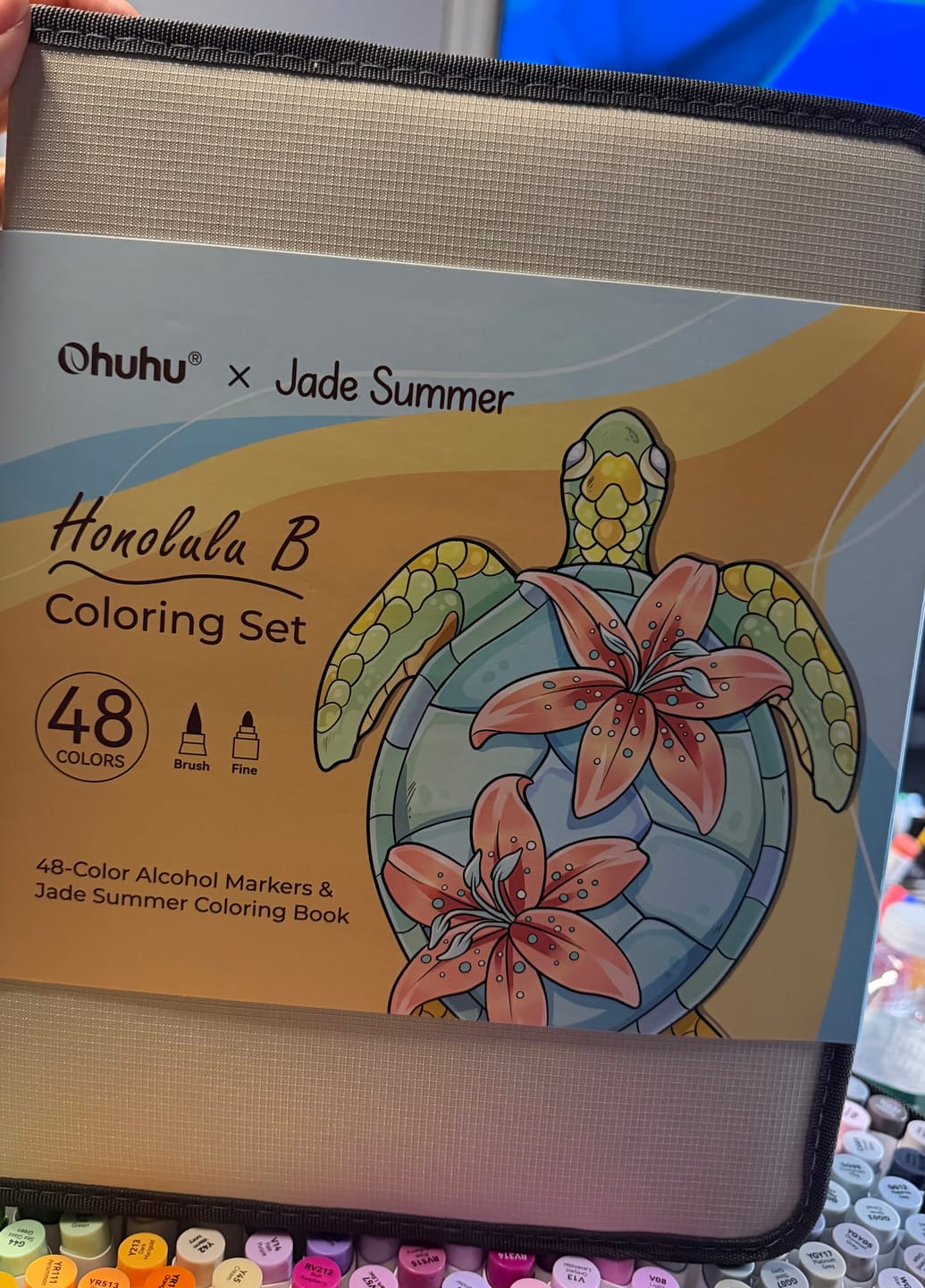 Customer photo review of Ohuhu x Jade Summer Alcohol Markers & Coloring Book Set, 47 Colors + 1 Colorless Blender, Honolulu B, Brush & Fine Dual Tips