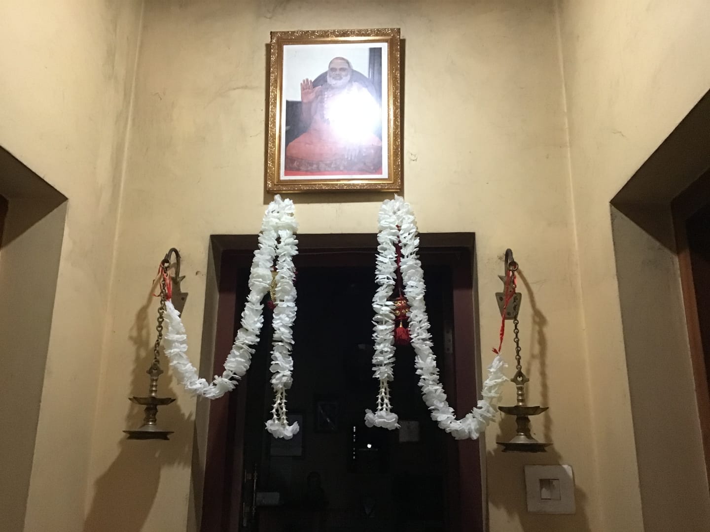 Customer photo review of Artificial White Floral Garland/ Latkan Set of 2| Length: 4.5 ft